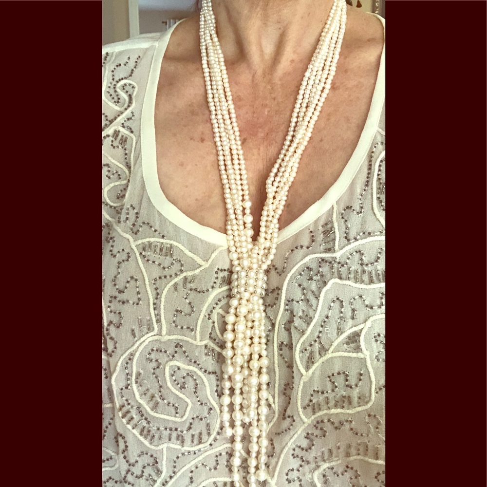 Fresh water New Zealand Pearl Neckkace.4 strands